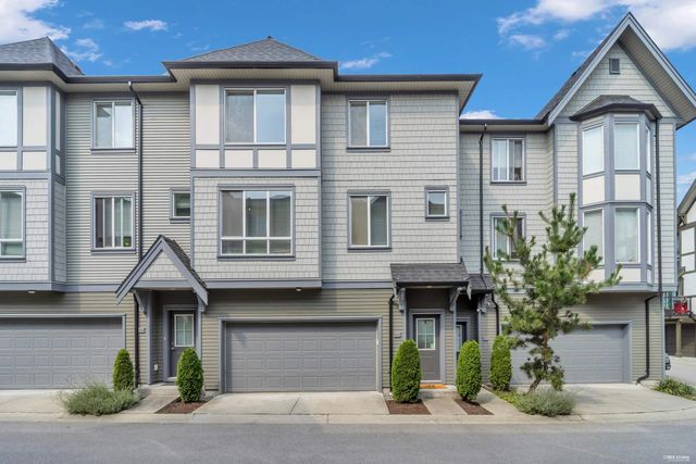 8138 204 Street 100, Langley