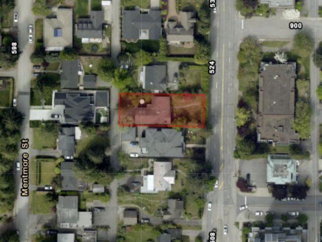 518 Blue Mountain Street, Coquitlam