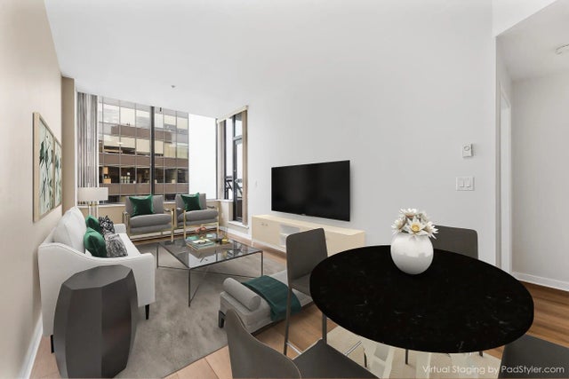 1010 Howe Street 1012, Vancouver