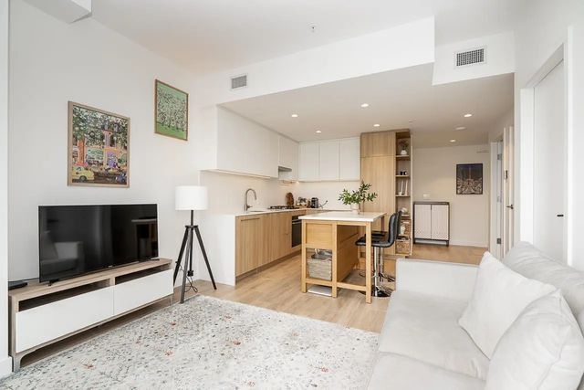 505 Nelson Street 2308, Coquitlam