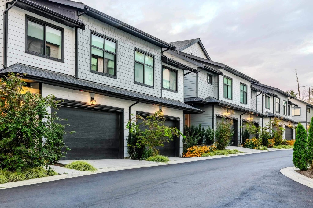 20645 68 Avenue 26, Langley