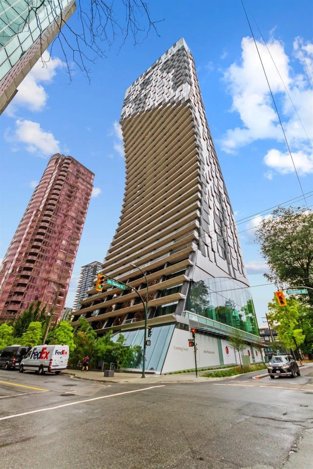 1568 Alberni Street 2702, Vancouver