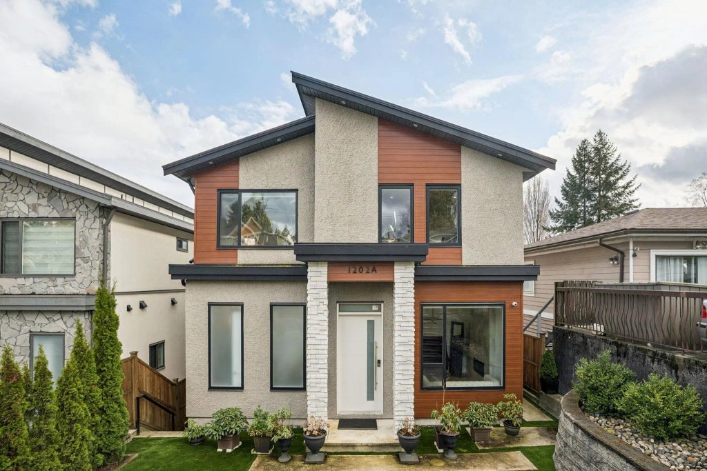 1202a Hammond Avenue, Coquitlam