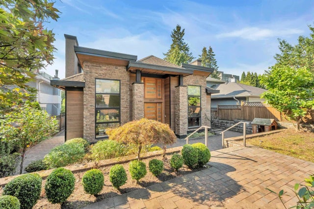 1450 Fulton Avenue, West Vancouver