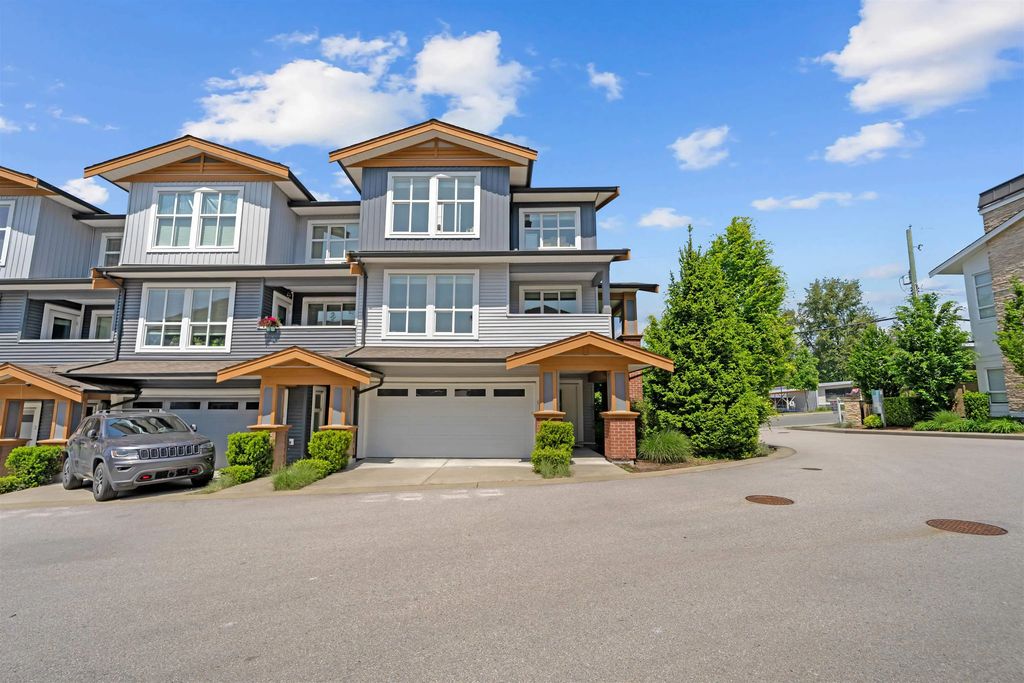 24086 104 Avenue 1, Maple Ridge