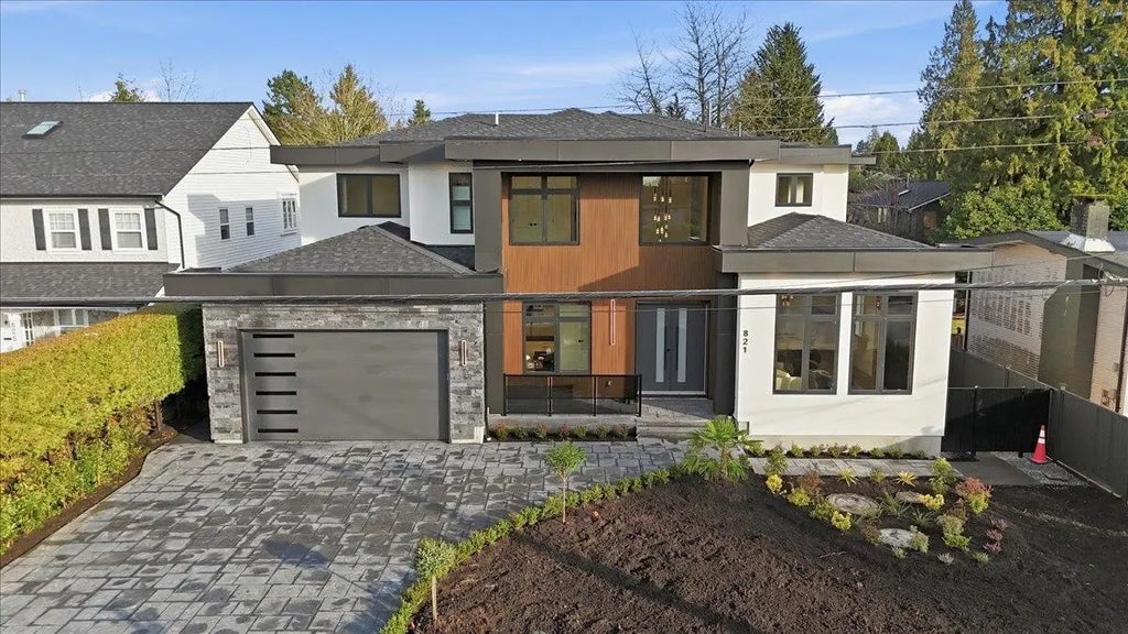 821 Porter Street, Coquitlam
