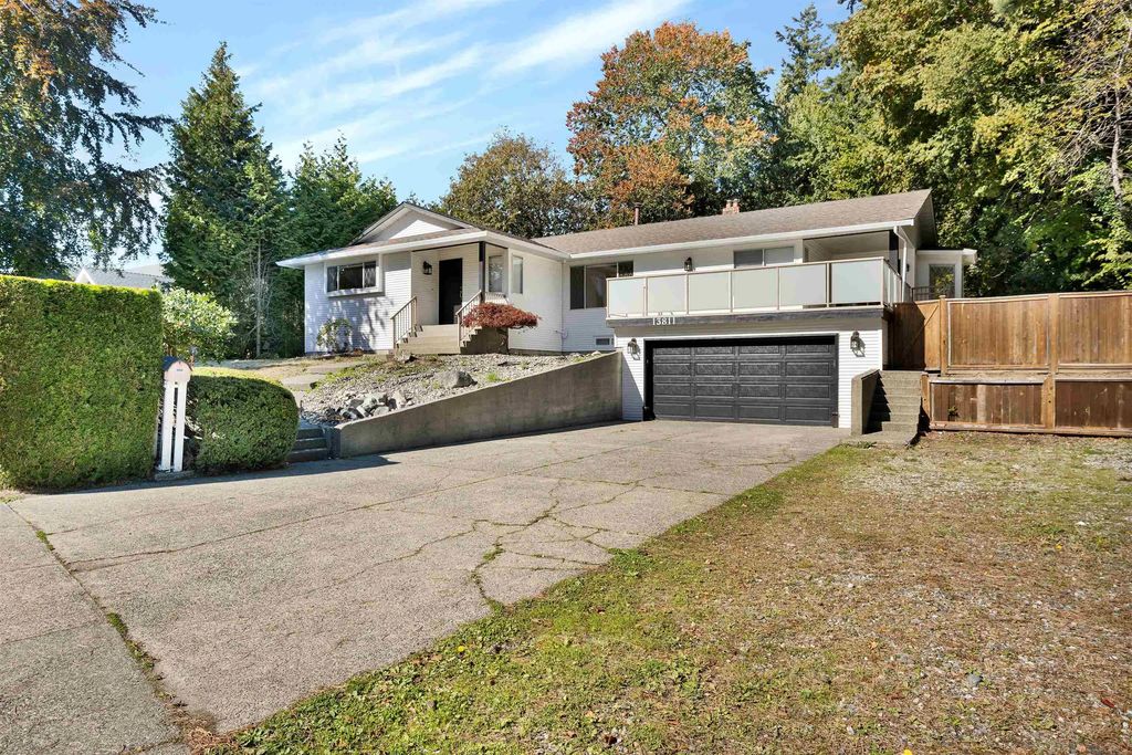 13811 17 Avenue, Surrey
