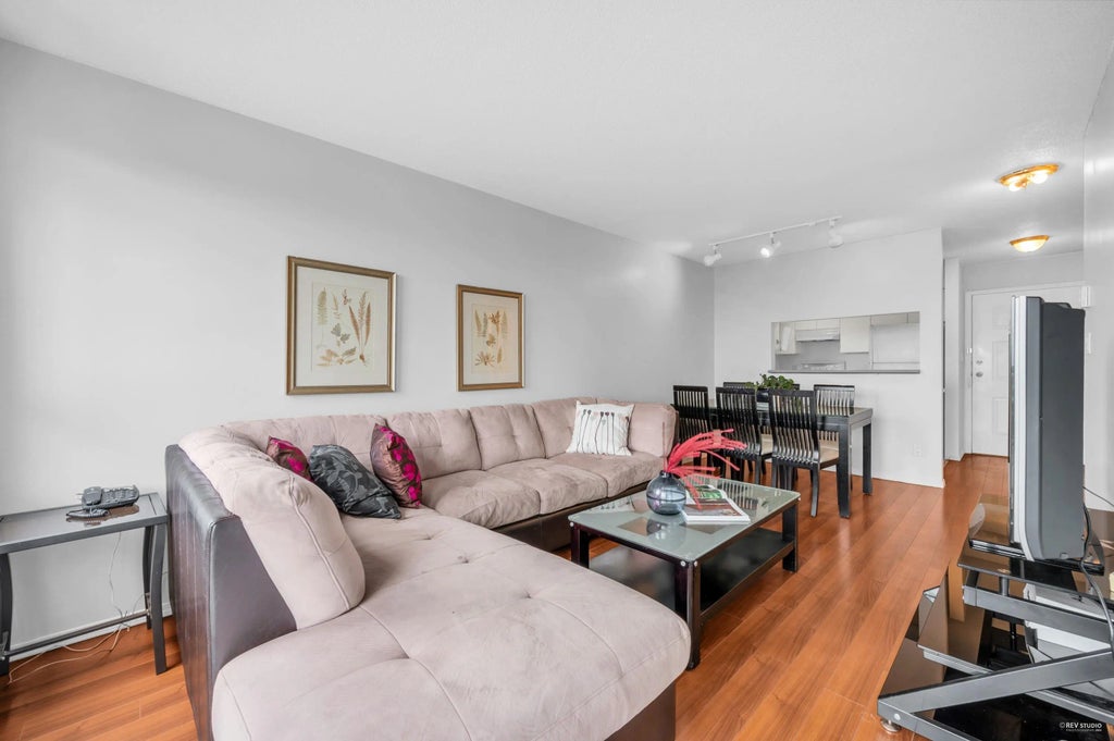 3489 Ascot Place 1007, Vancouver