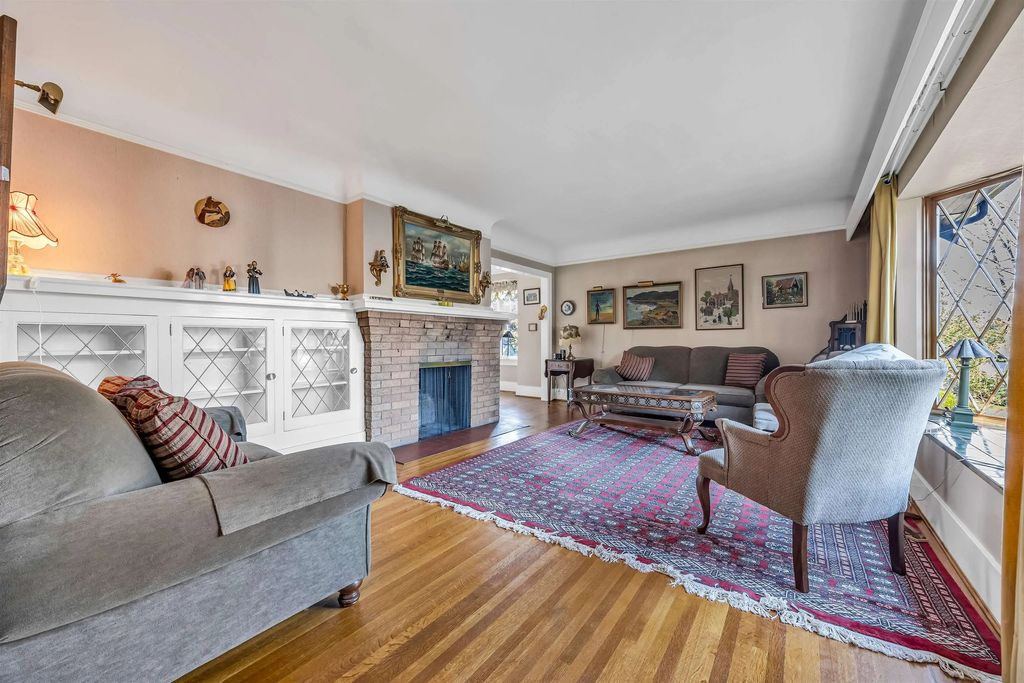 For Sale 5041 Cypress Street, Vancouver Property Listing - R3177532