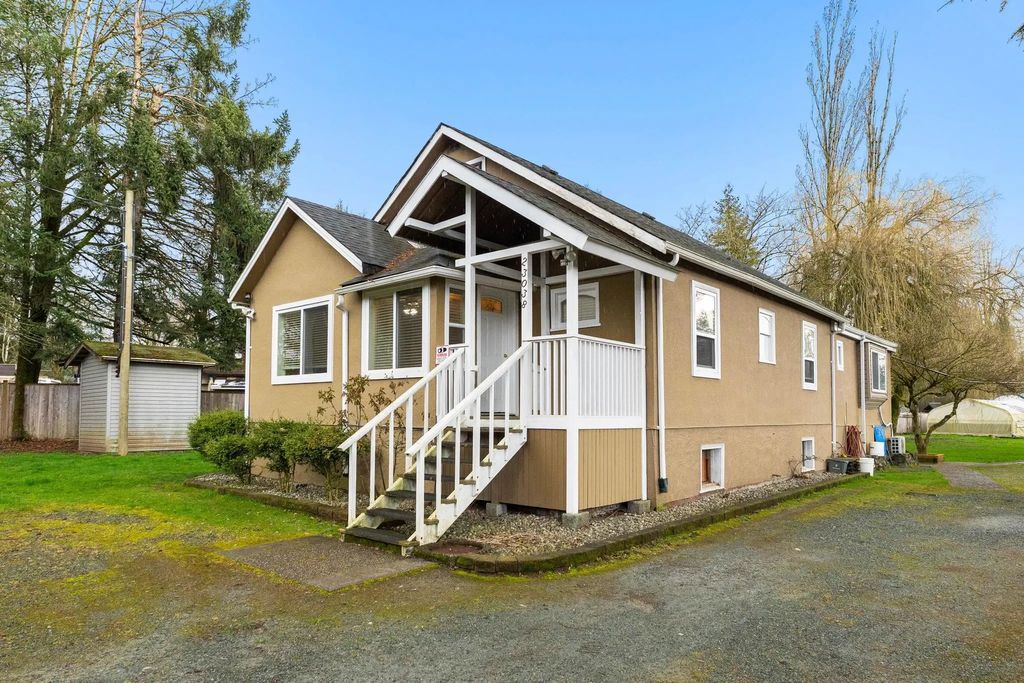 23038 Fraser Highway, Langley
