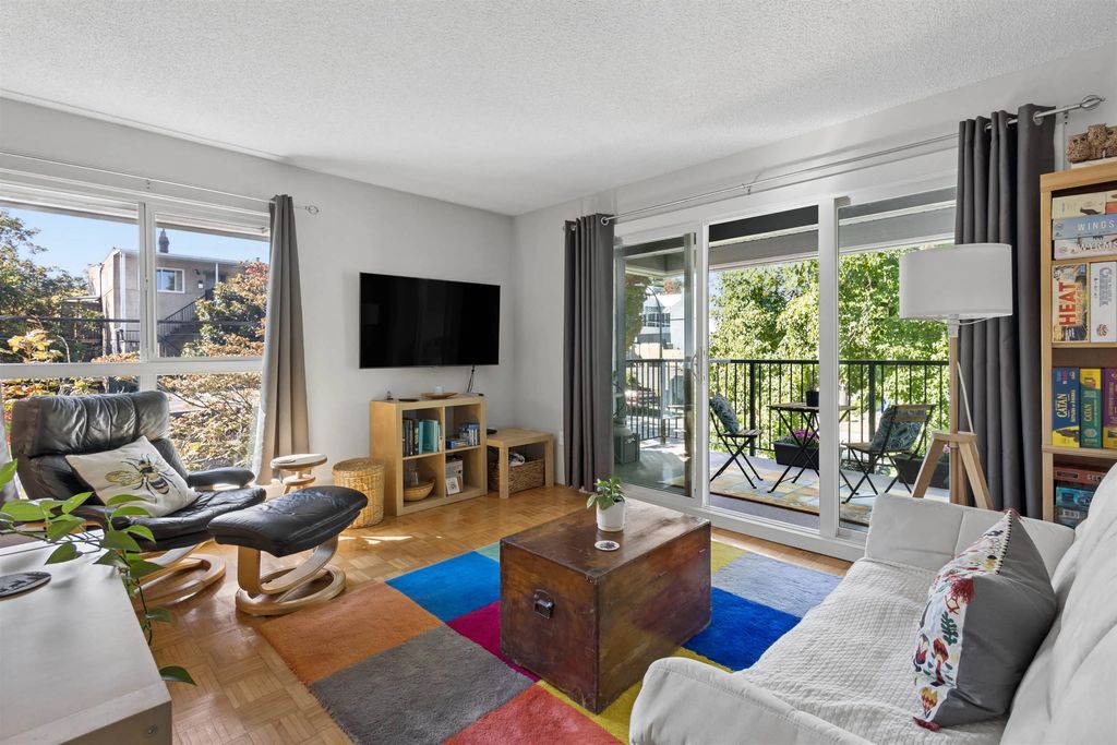 808 E 8th Avenue 312, Vancouver