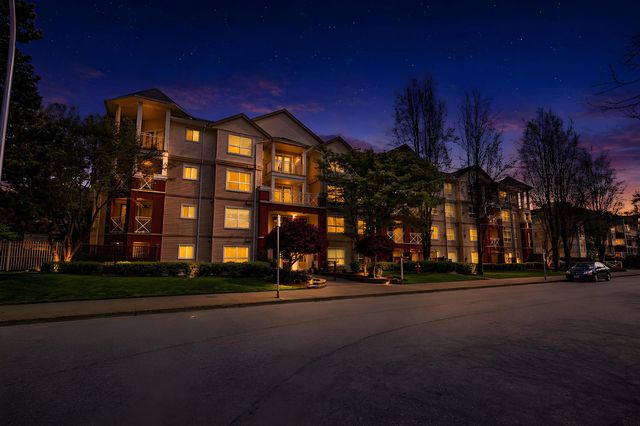 8068 120a Street 130, Surrey