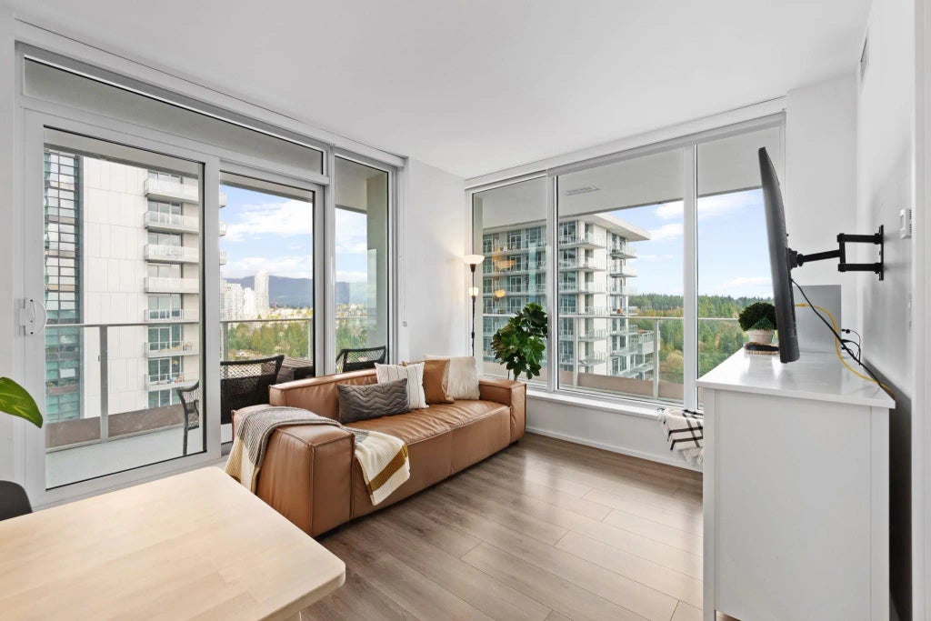 3833 Evergreen Place 2801, Burnaby