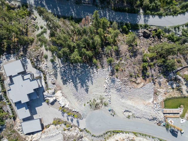 9377 Flicker Way, Whistler