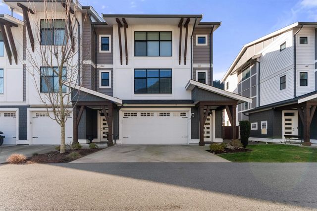 386 Pine Avenue 7, Harrison Hot Springs