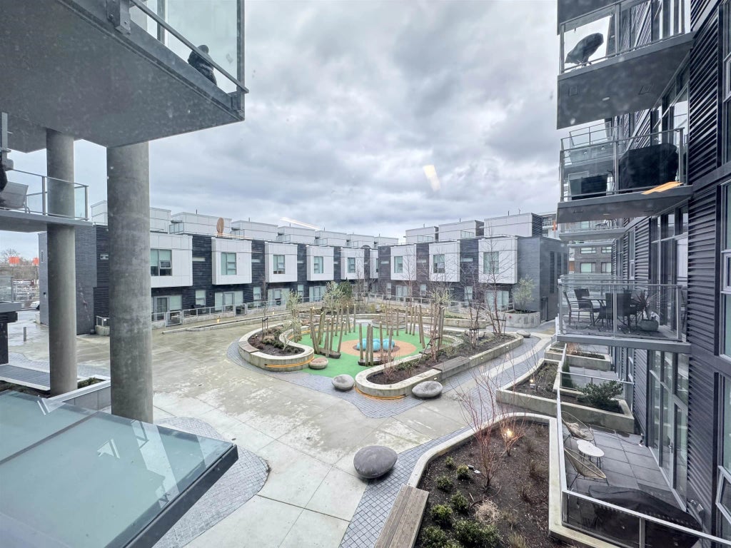 3430 E Kent Avenue South 902, Vancouver