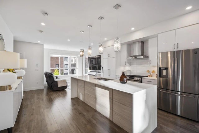 7177 194a Street 41, Surrey