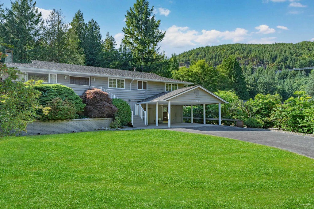 5725 Cranley Drive, West Vancouver