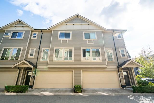19913 70 Avenue 14, Langley
