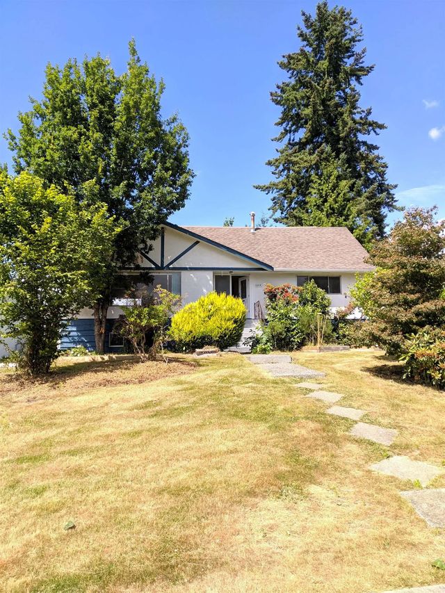 6319 Lochdale Street, Burnaby