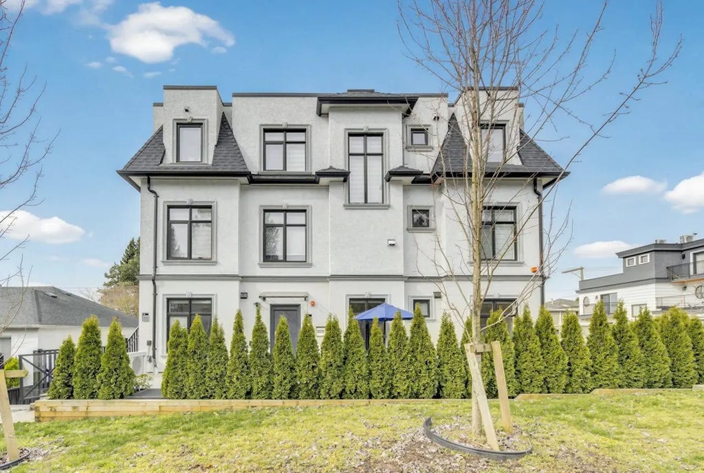 7709 Granville Street, Vancouver