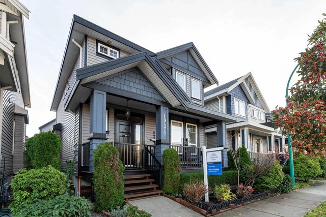 19470 72 Avenue, Surrey