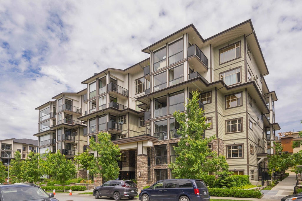 8538 203a Street 612, Langley