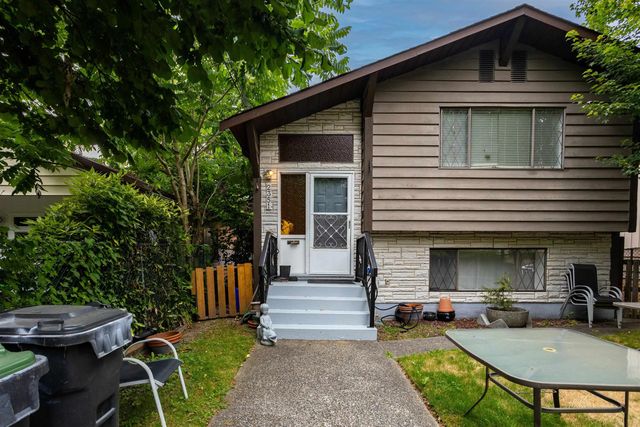 2351 Hawthorne Avenue, Port Coquitlam