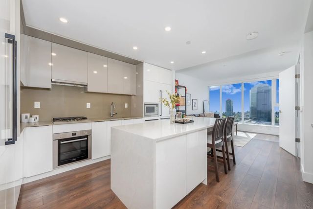 4711 Hazel Street 2103, Burnaby