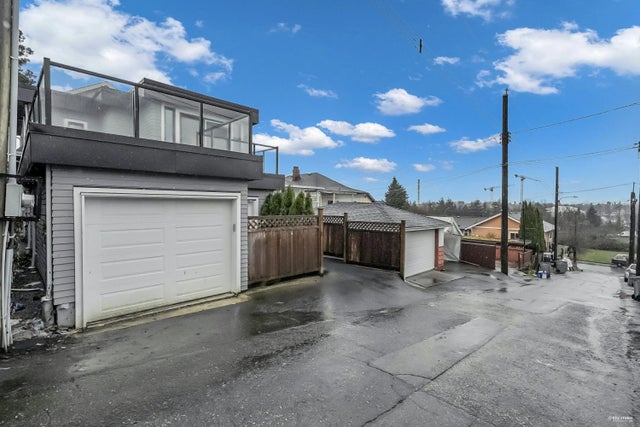 3429 Dundas Street, Vancouver