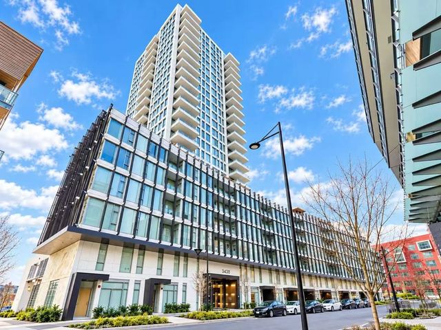 3438 Sawmill Crescent 321, Vancouver