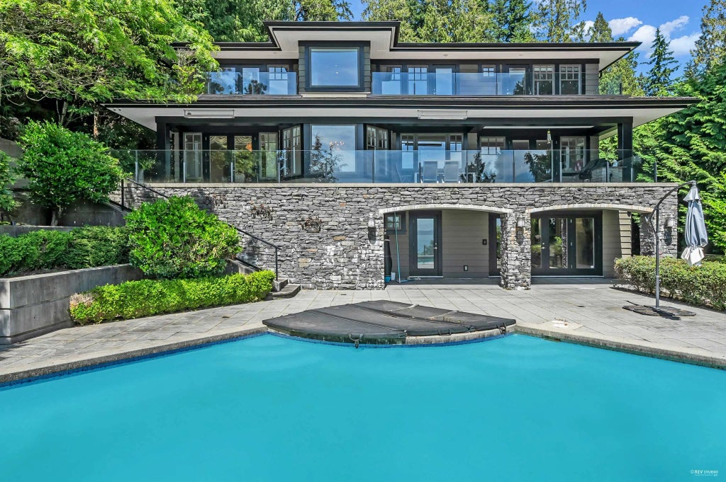 4668 Clovelly Walk, West Vancouver