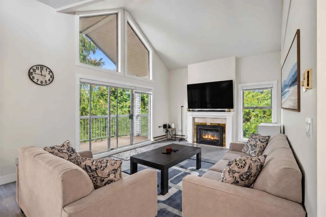 13918 72 Avenue 315, Surrey