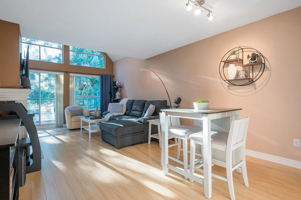 33280 E Bourquin Crescent 407, Abbotsford