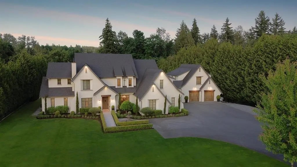 7670 240 Street, Langley