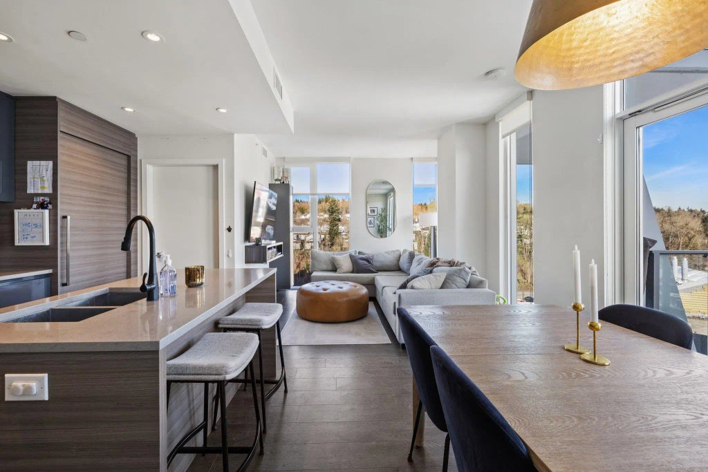 3538 Sawmill Crescent 1103, Vancouver