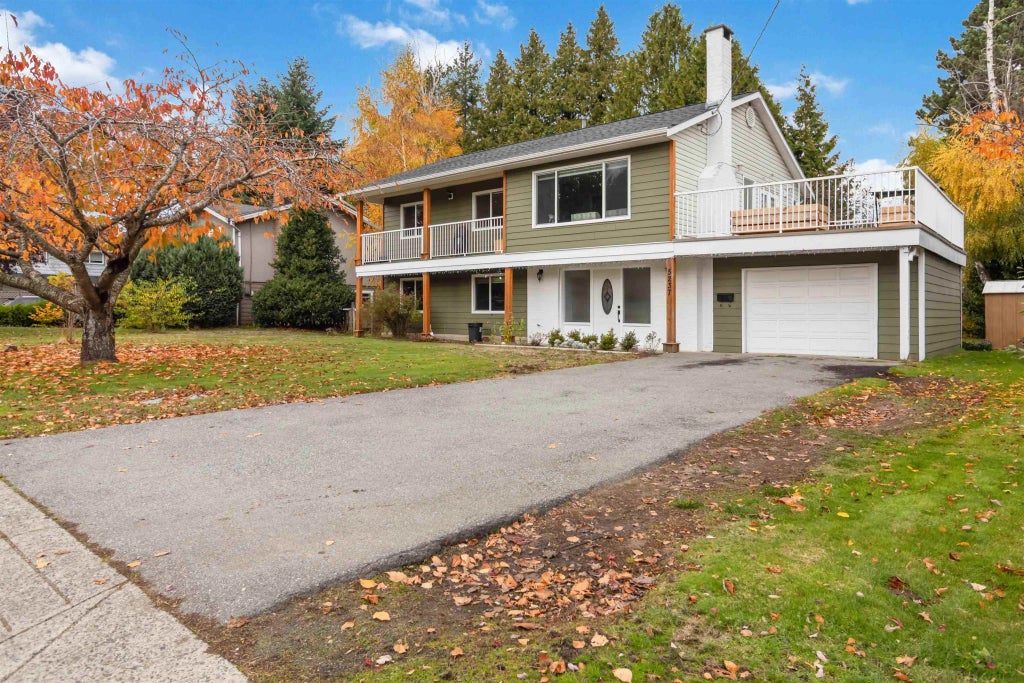 5237 12 Avenue, Tsawwassen