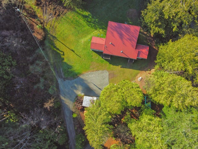 7103 Sechelt Inlet Road, Sechelt