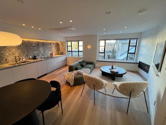 4360 Lorimer Road 215, Whistler