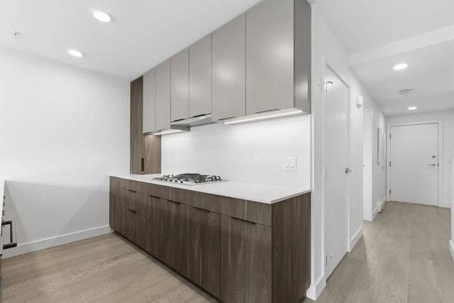 3590 W 39th Avenue 305, Vancouver