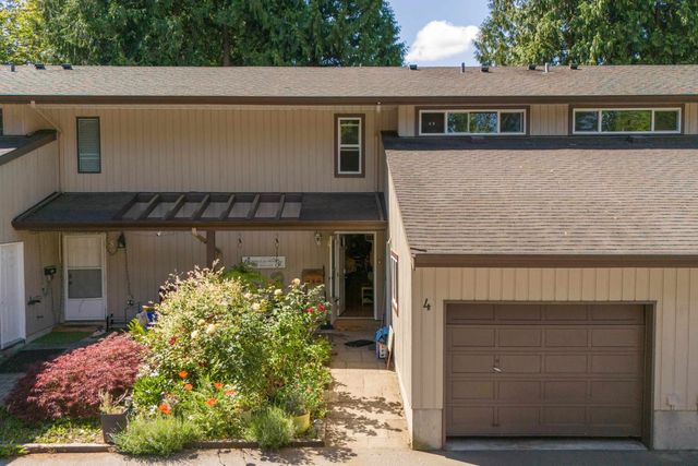 4850 207 Street 4, Langley