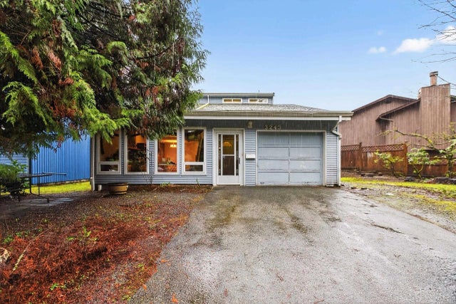 3243 Salt Spring Avenue, Coquitlam