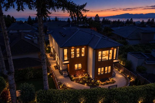 2378 Marine Drive, West Vancouver