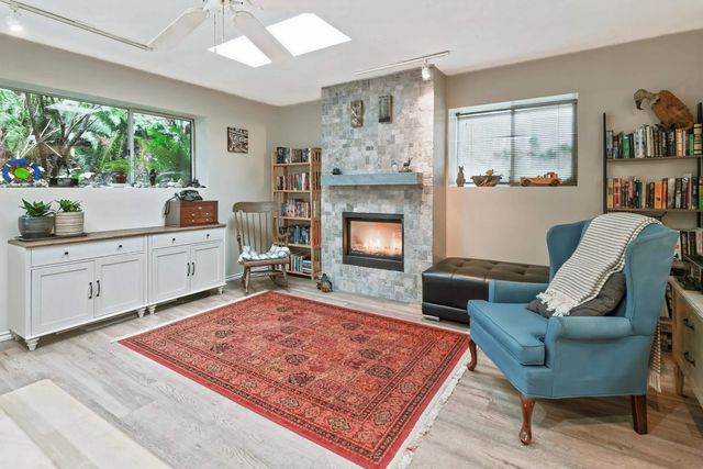 2133 Hope Street, Port Moody