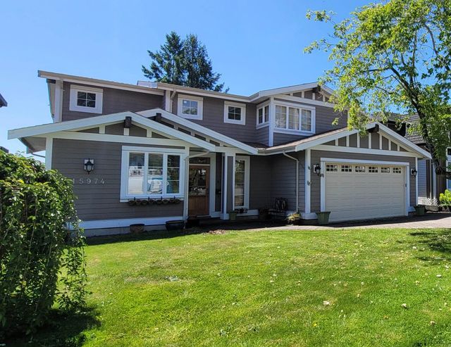 15974 Buena Vista Avenue, White Rock
