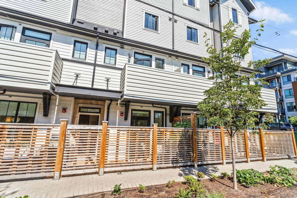 237 Ridgeway Avenue 6, North Vancouver