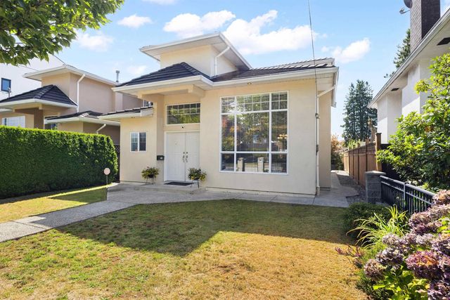 6180 Curtis Street, Burnaby