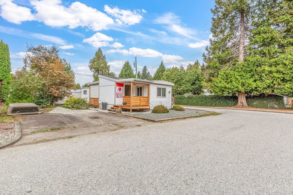 21163 Lougheed Highway 32, Maple Ridge
