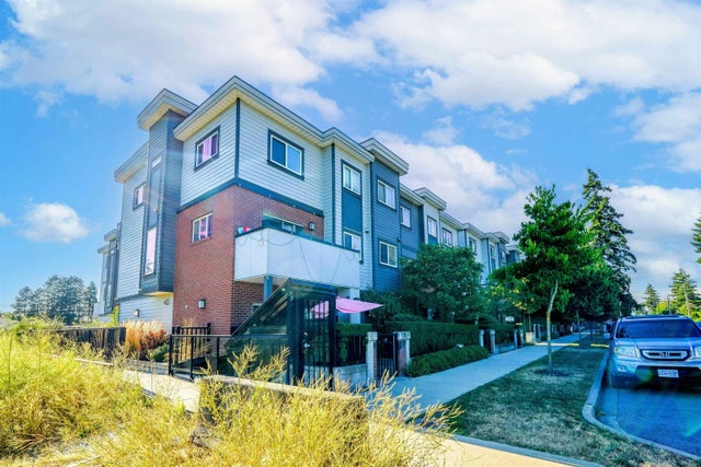 7247 140 Street 38, Surrey