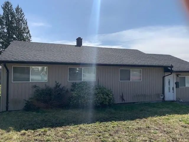712 Quadling Avenue, Coquitlam